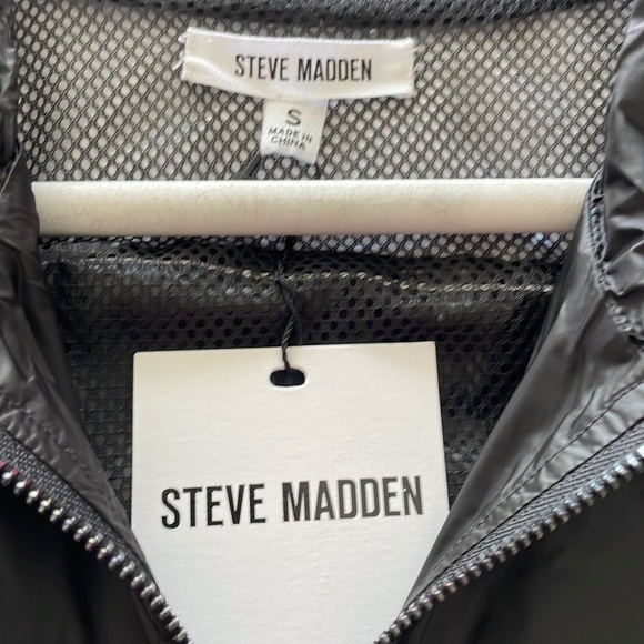 NWT ESSENTIALS SPORT PULLOVER PACKABLE - Picture 6 of 10